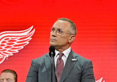 Steve Yzerman was turned down by a big name UFA despite a larger contract offer